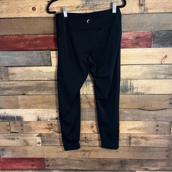 Zyia Black Active Leggings Size 6-8 - Picture 2 of 12